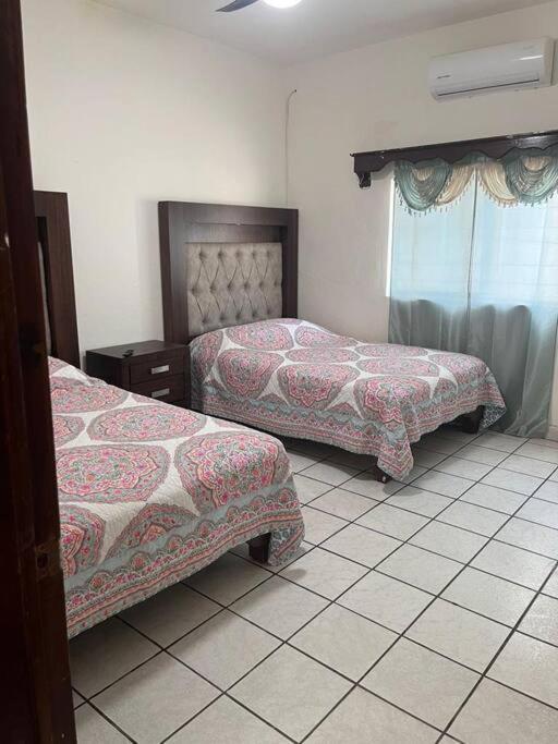 Flores Condominios Casa Narciso Alamos Ngoại thất bức ảnh